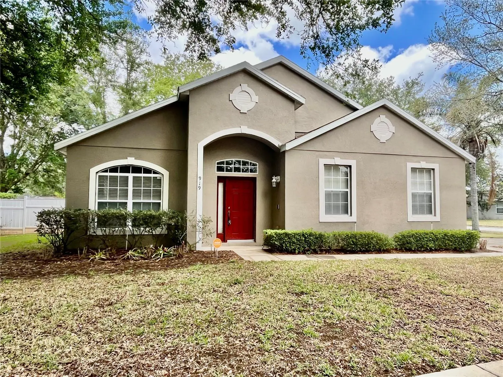 919 Magnolia Blossom Court, FL
