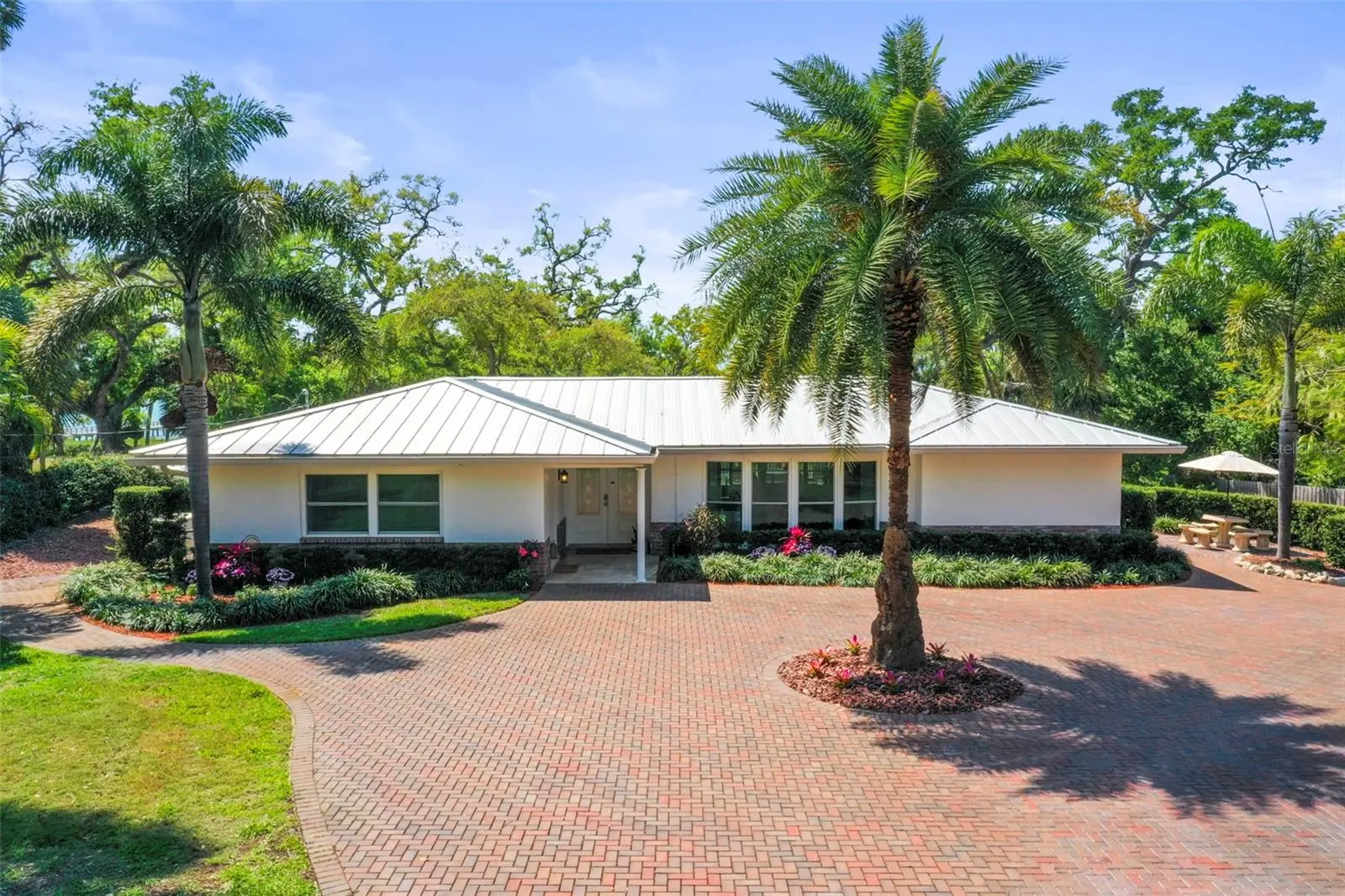 1600 Park Street, FL