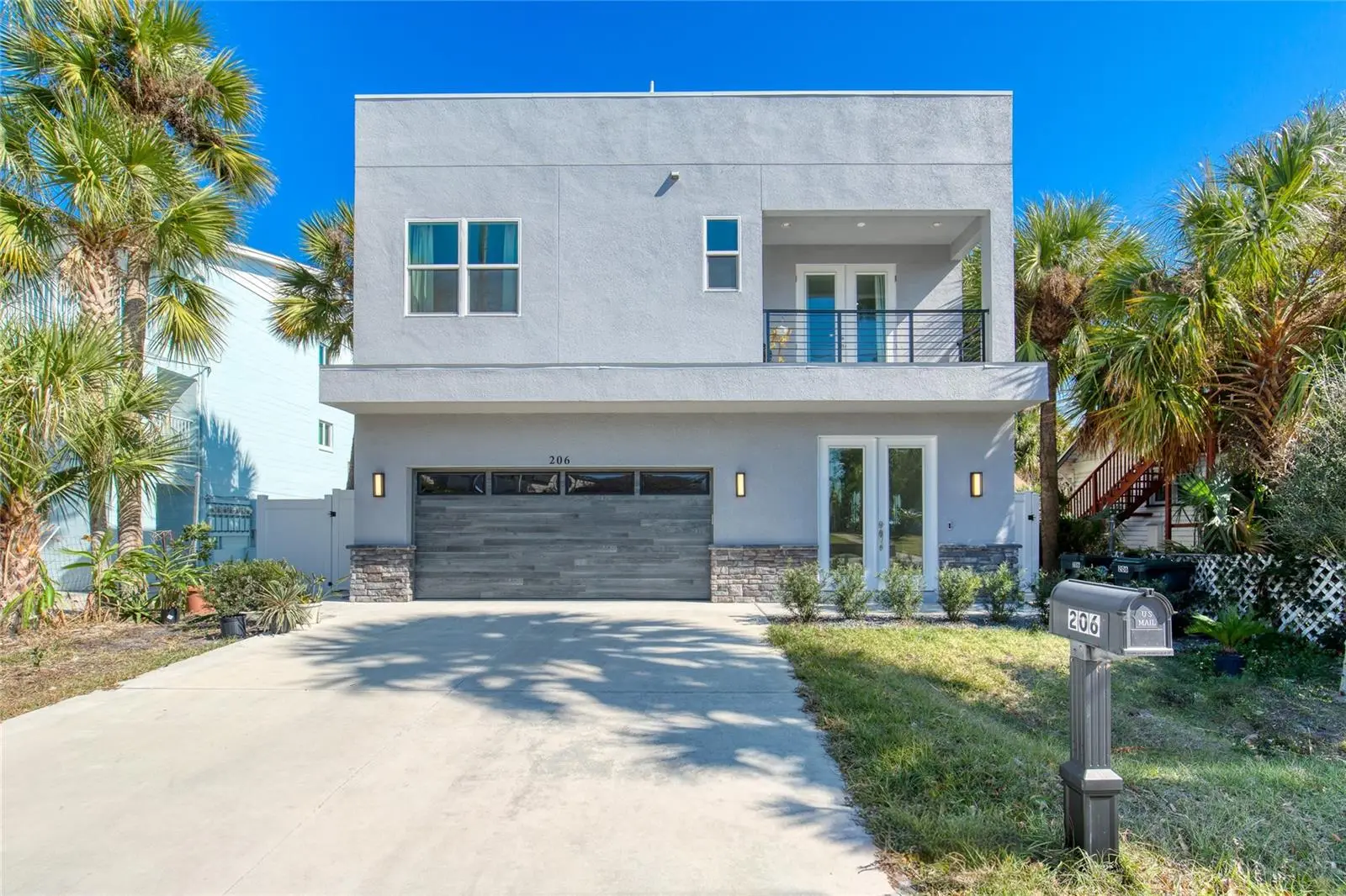206 Halifax Avenue, FL