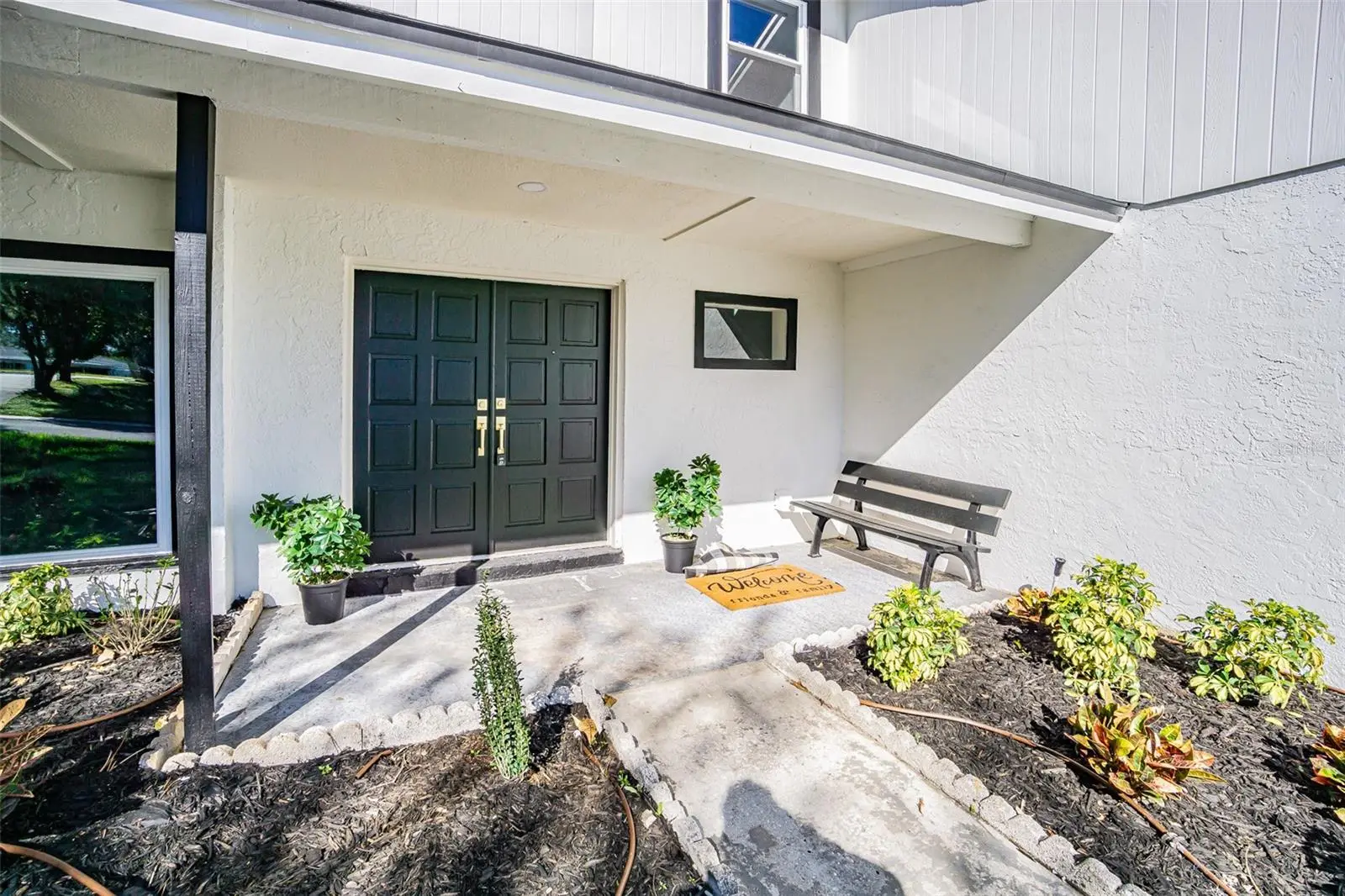 6370 Conniewood Square, FL