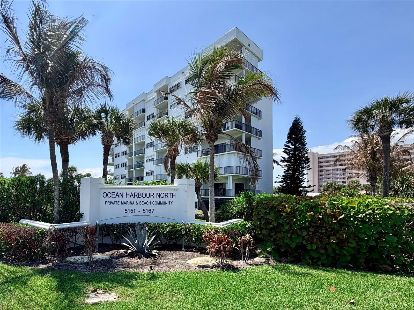 5151 N Highway A1a, FL