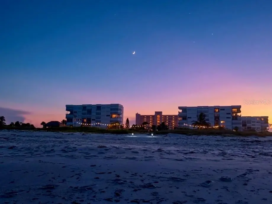 5151 N Highway A1a, FL