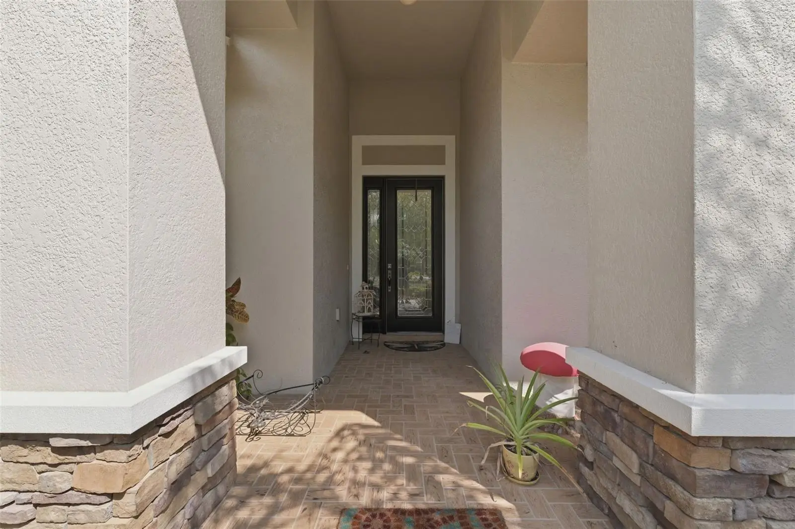 2732 Devonoak Boulevard, FL