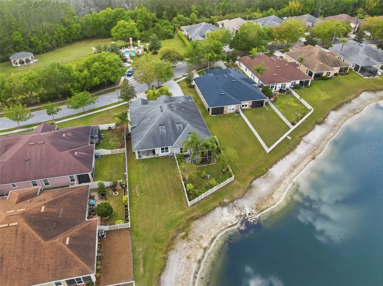 2732 Devonoak Boulevard, FL