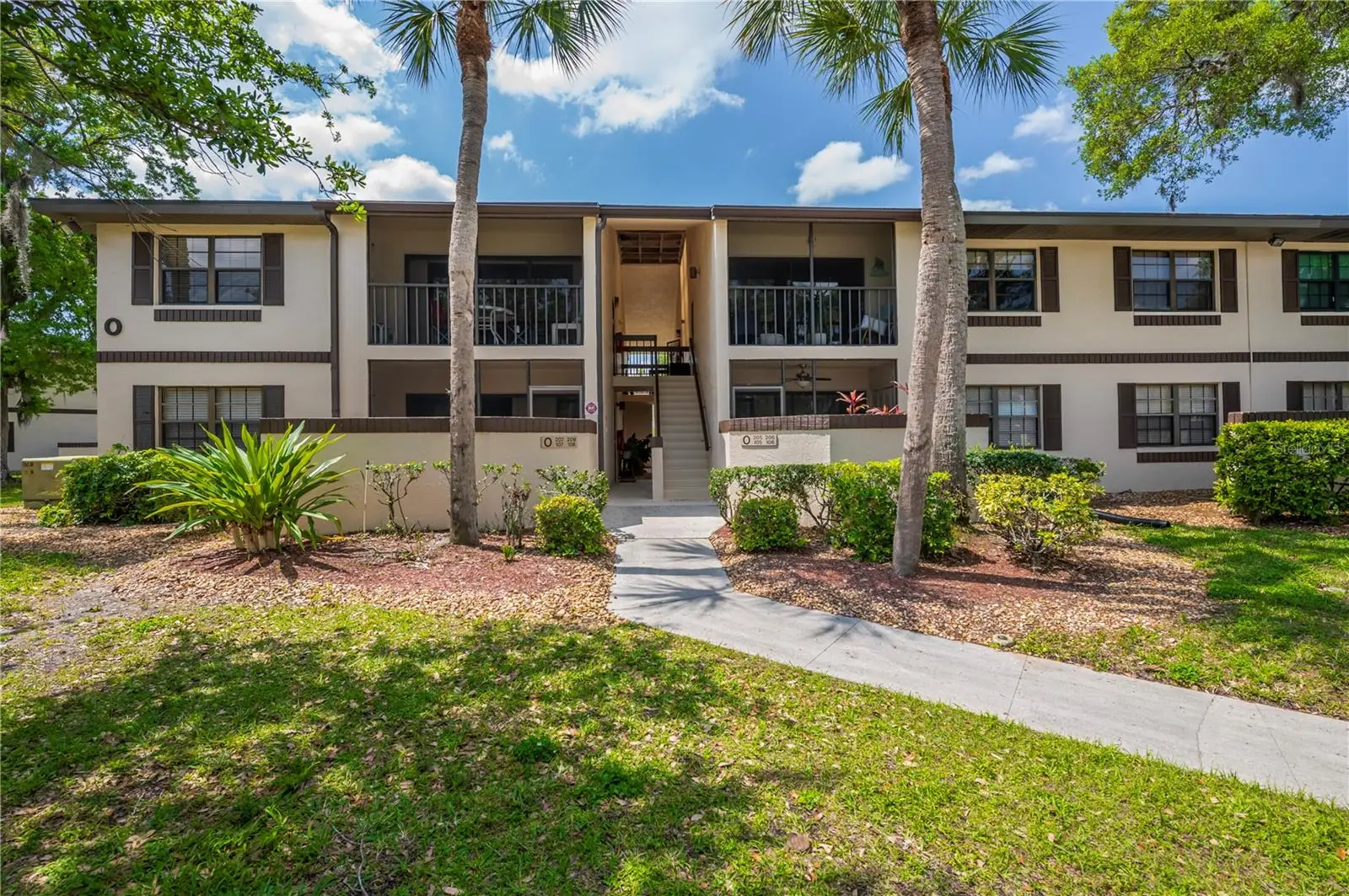19505 Quesada Avenue, FL