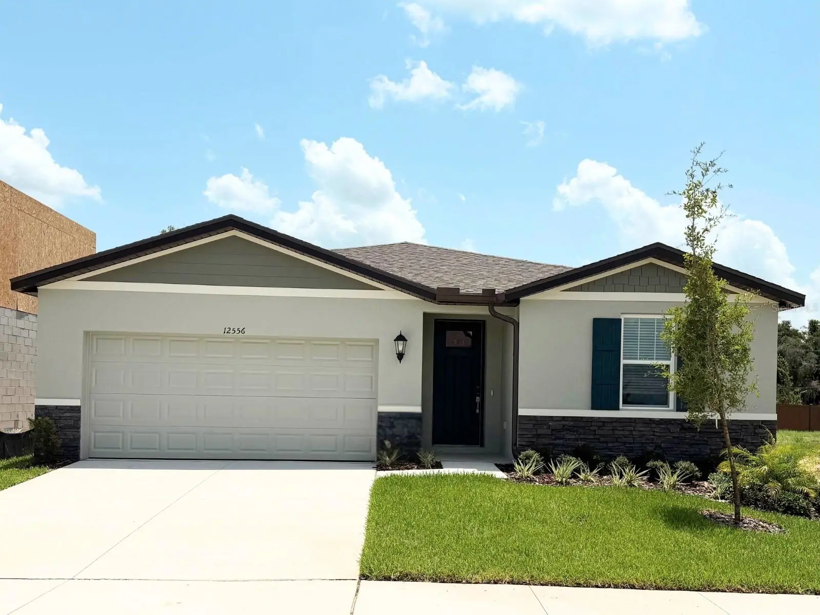 12556 Homeland Drive, FL