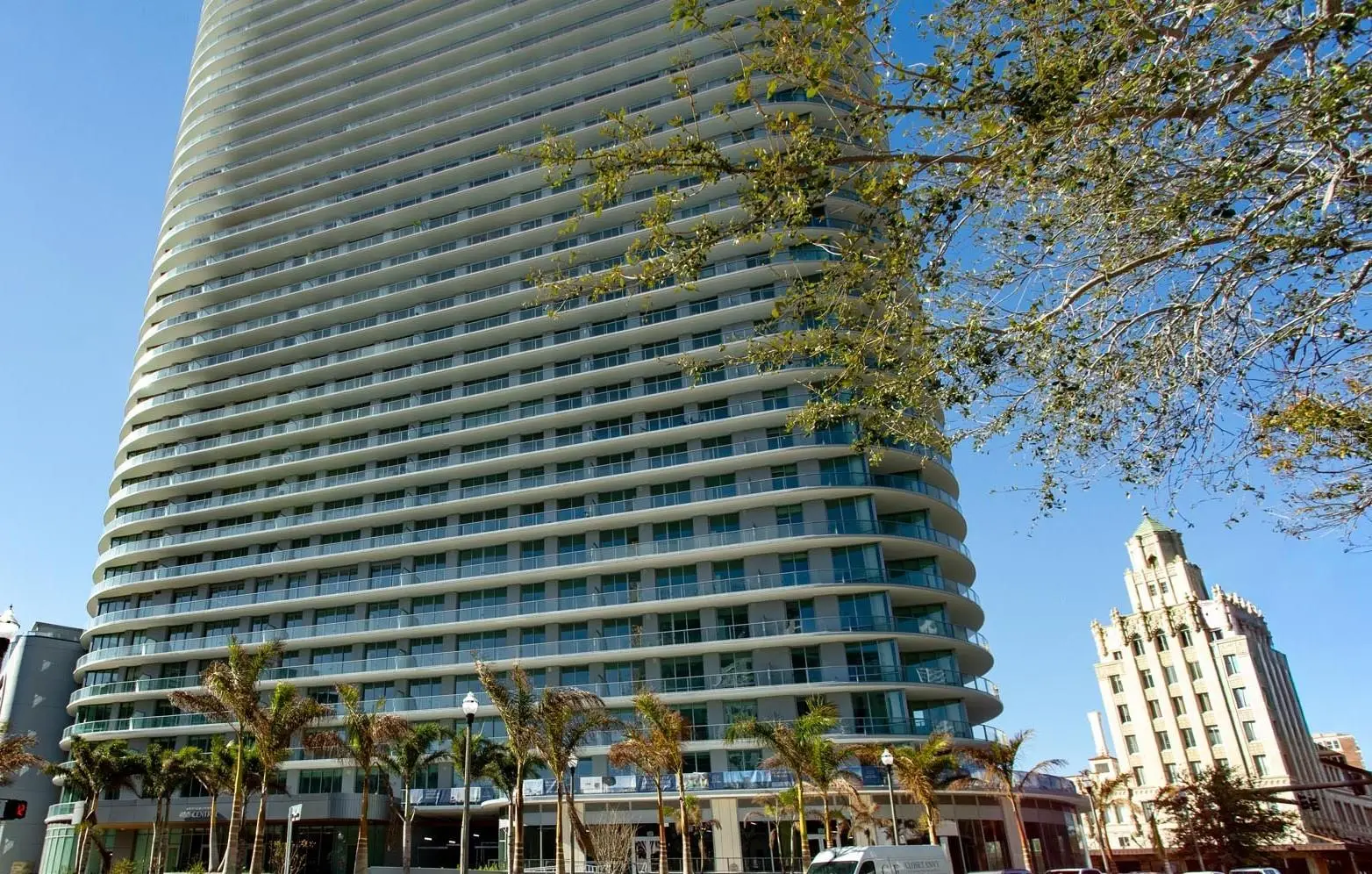 400 Central Avenue, FL