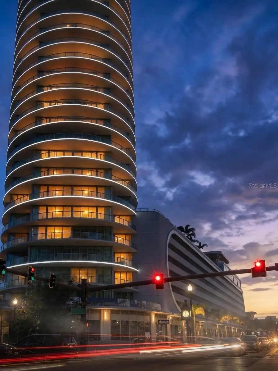 400 Central Avenue, FL