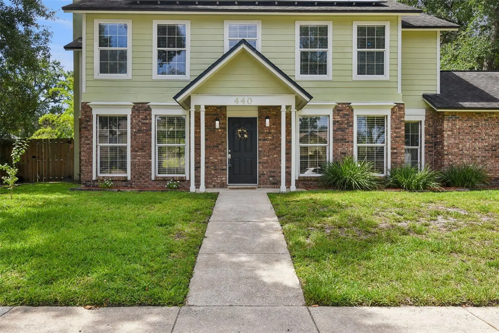 440 Buckskin Court, FL