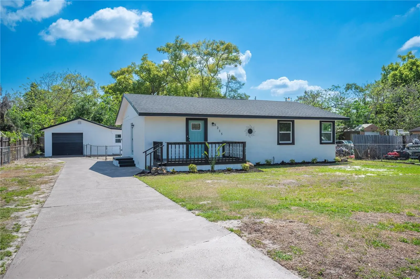 1215 El Camino Road, FL