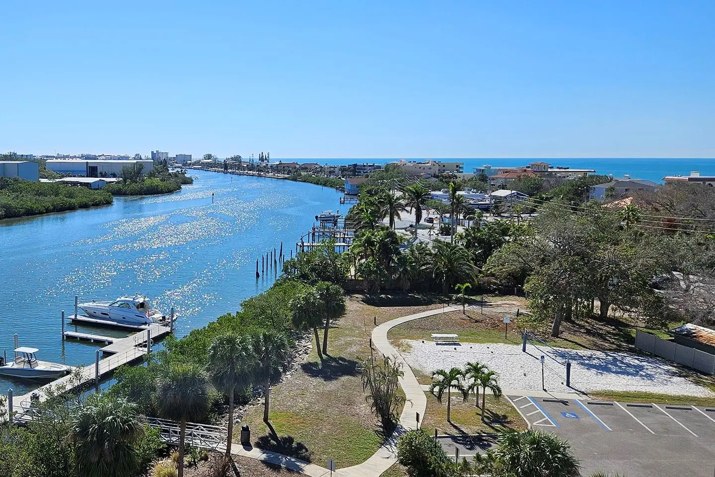 399 2nd Street, FL