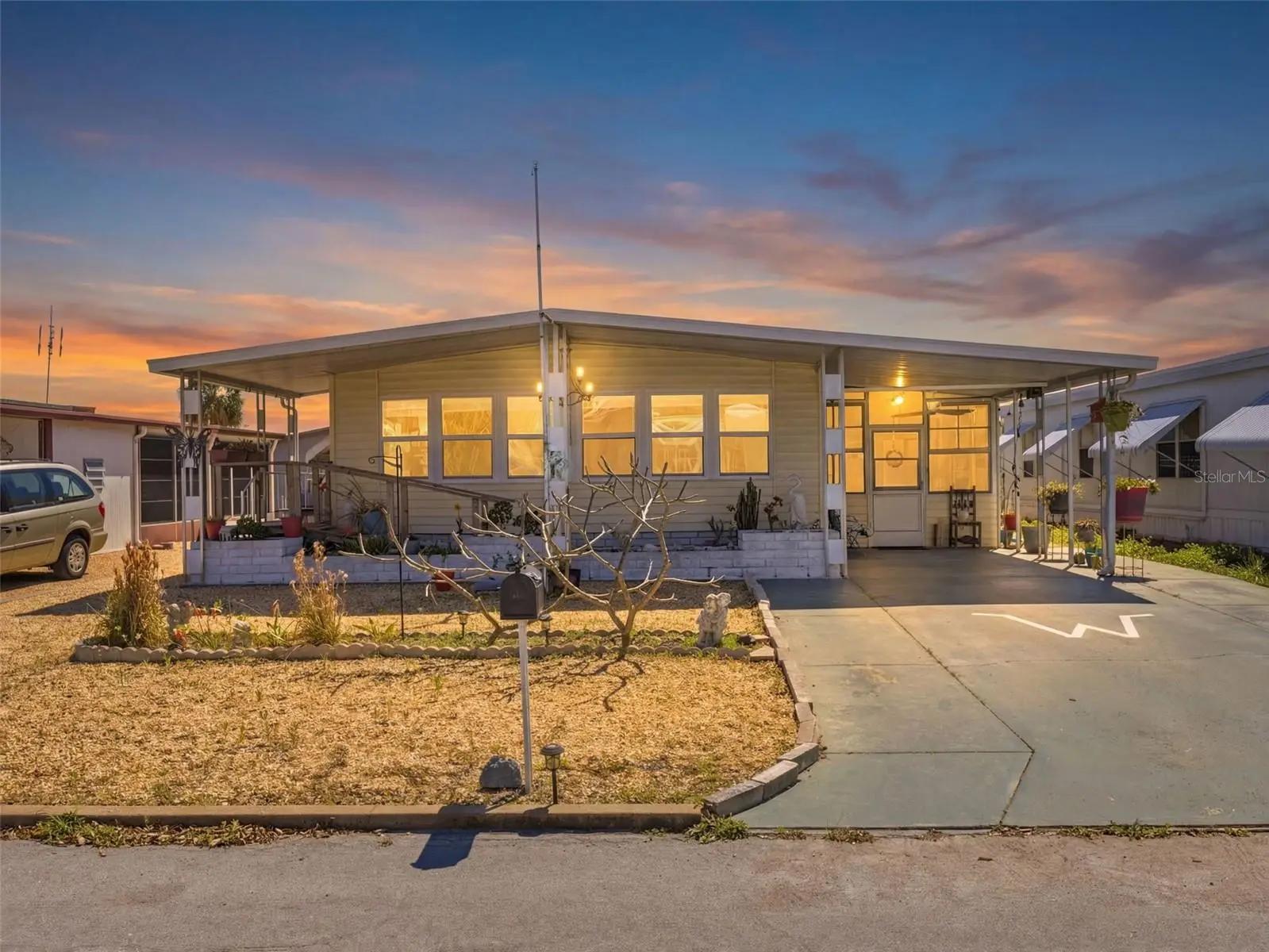 7402 Cascade Drive, FL