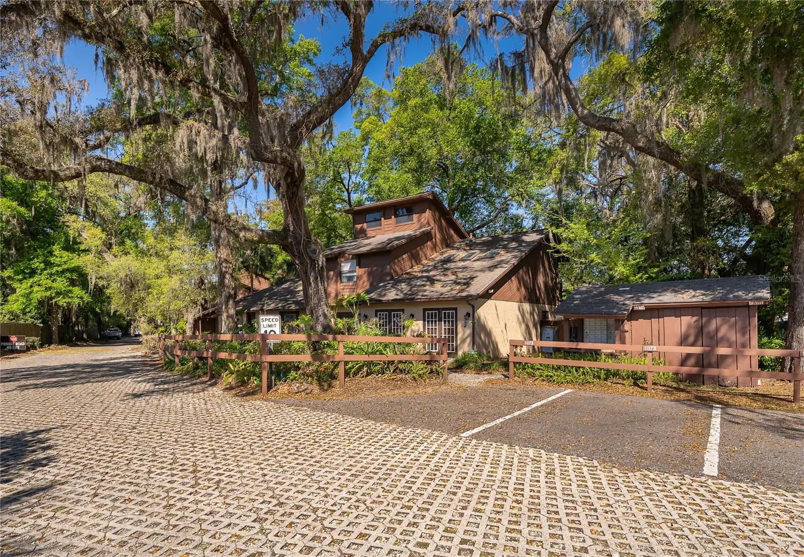 1073 Love Lane, FL