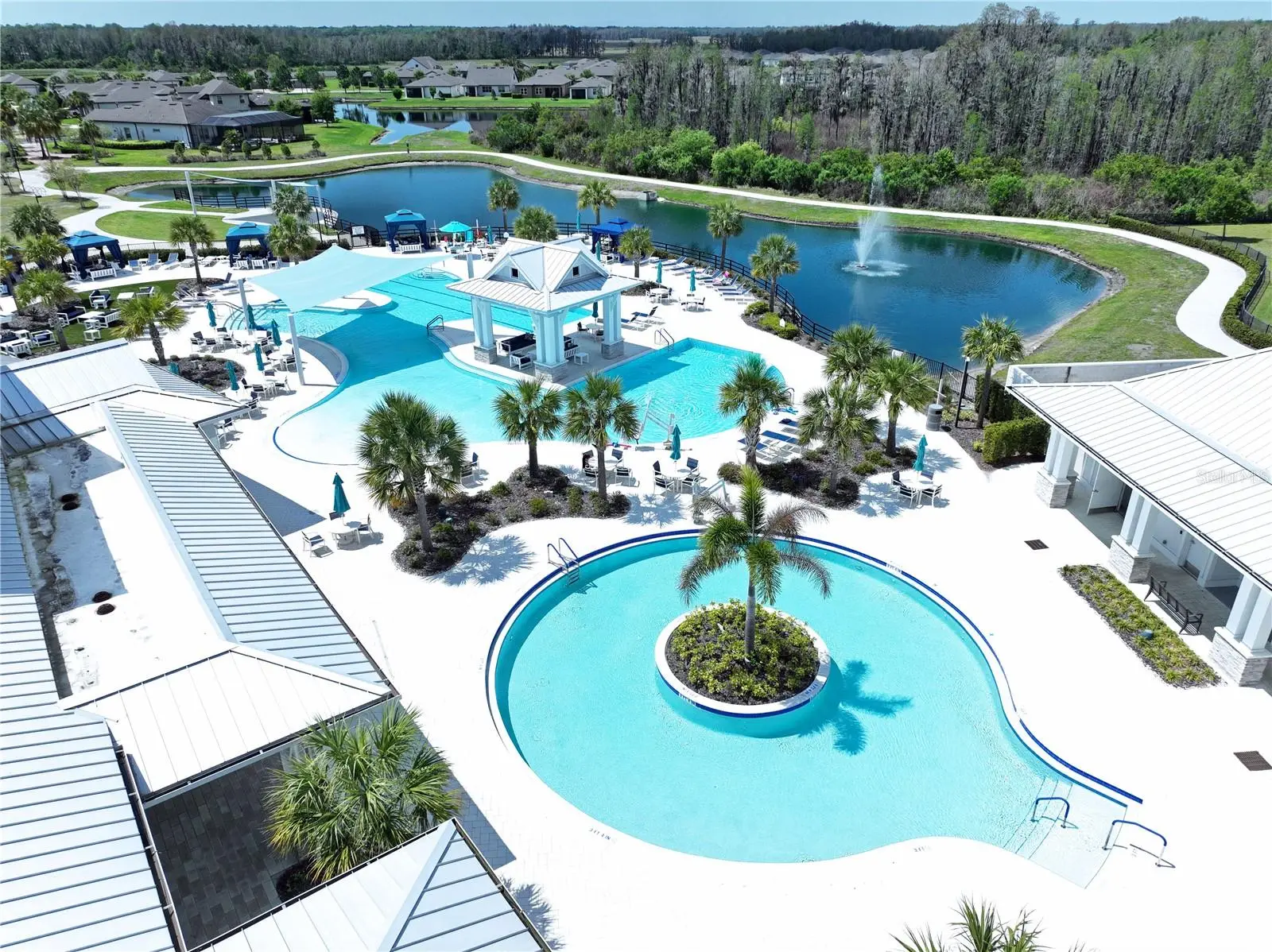 19537 Ship Wheel Way, FL