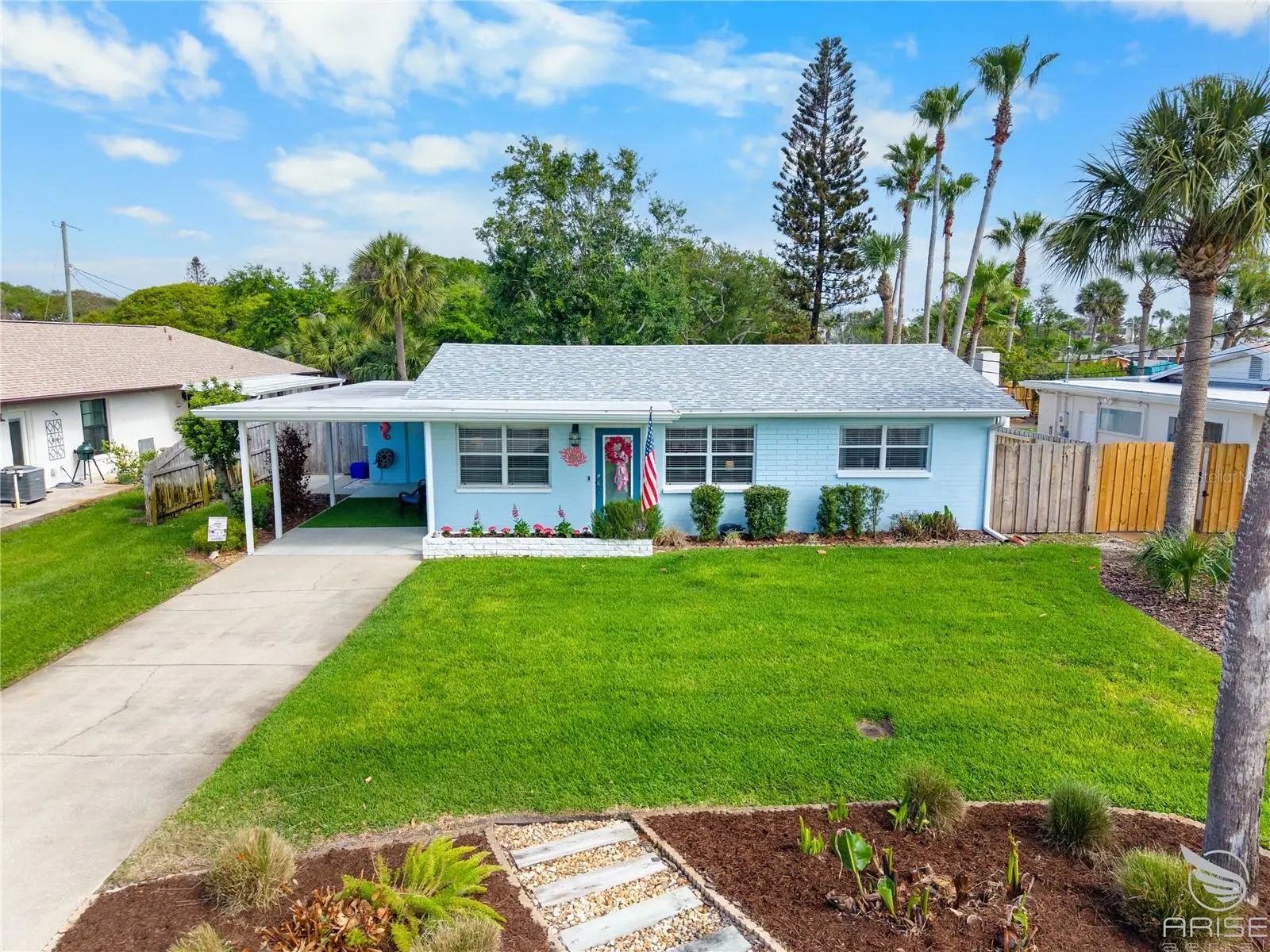 702 Ocean Avenue, FL