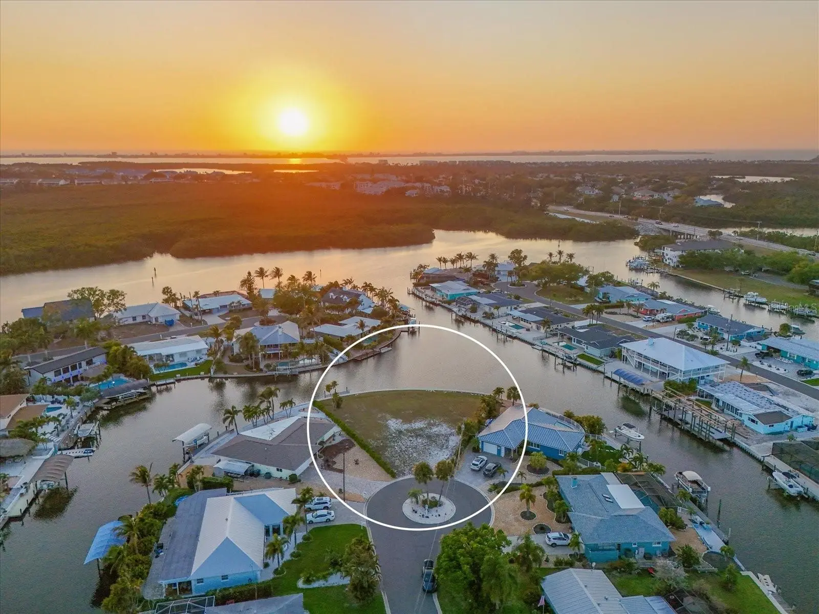 10412 Kingfisher Road, FL