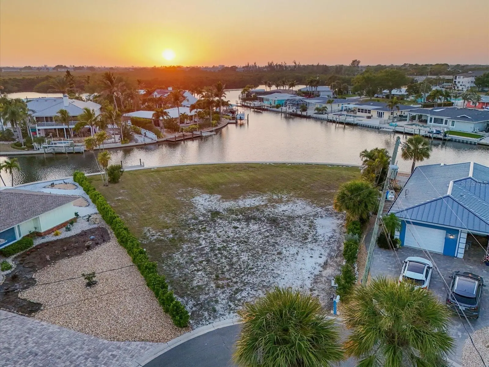10412 Kingfisher Road, FL