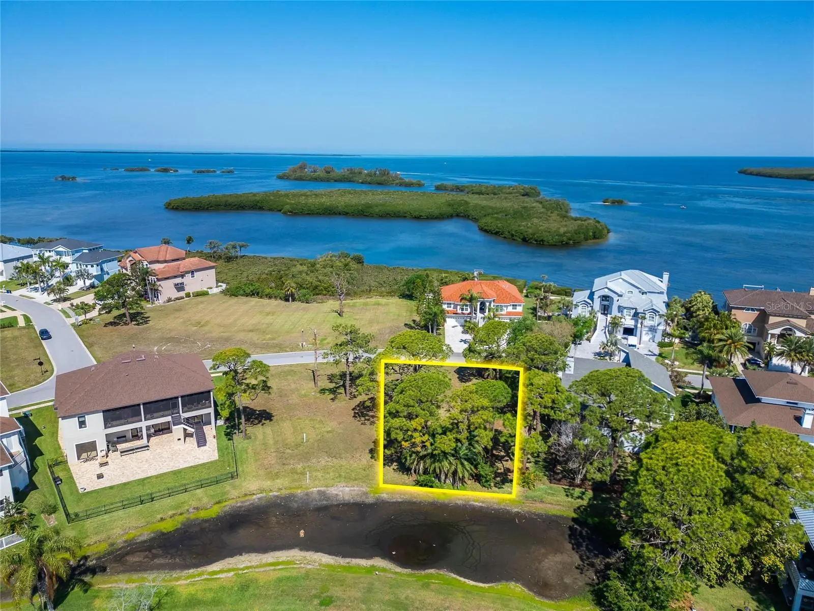 Pointe Alexis Drive, FL