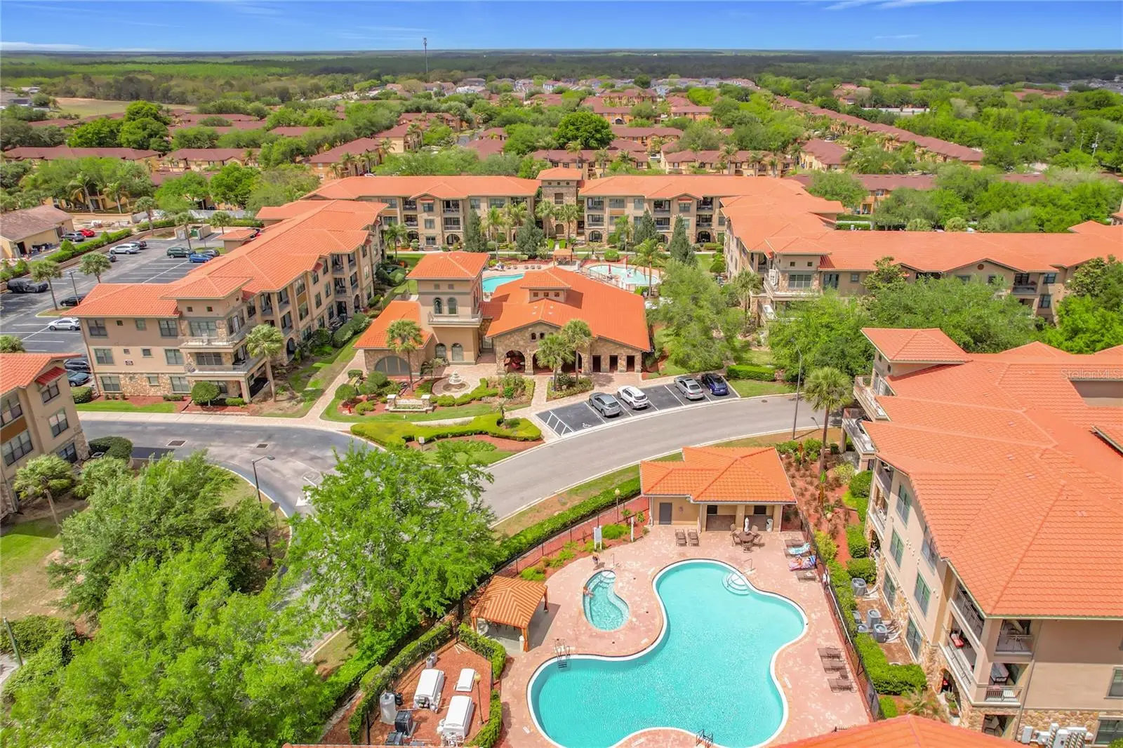 910 Charo Parkway, FL