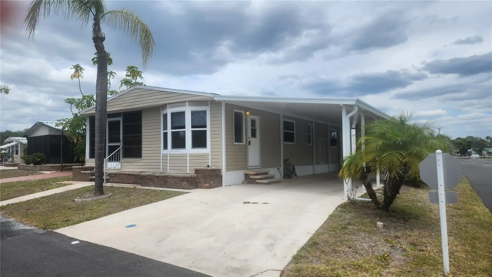 157 Fiji Circle, FL