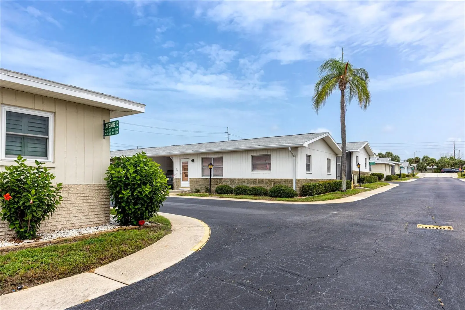 12400 Park Boulevard, FL