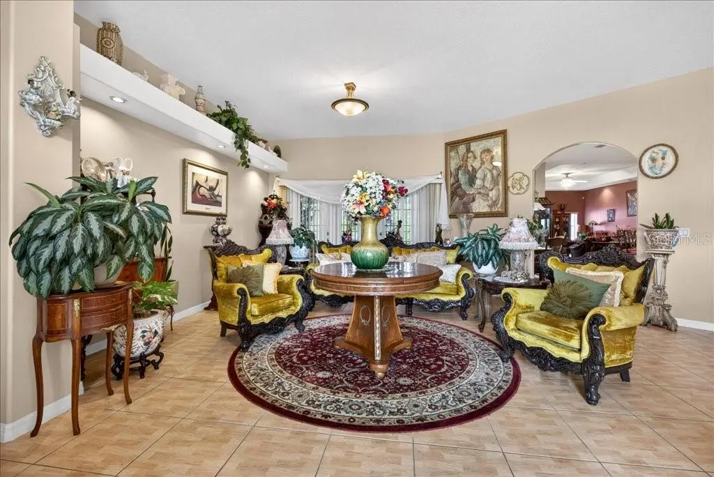 52 Upshire Path, FL