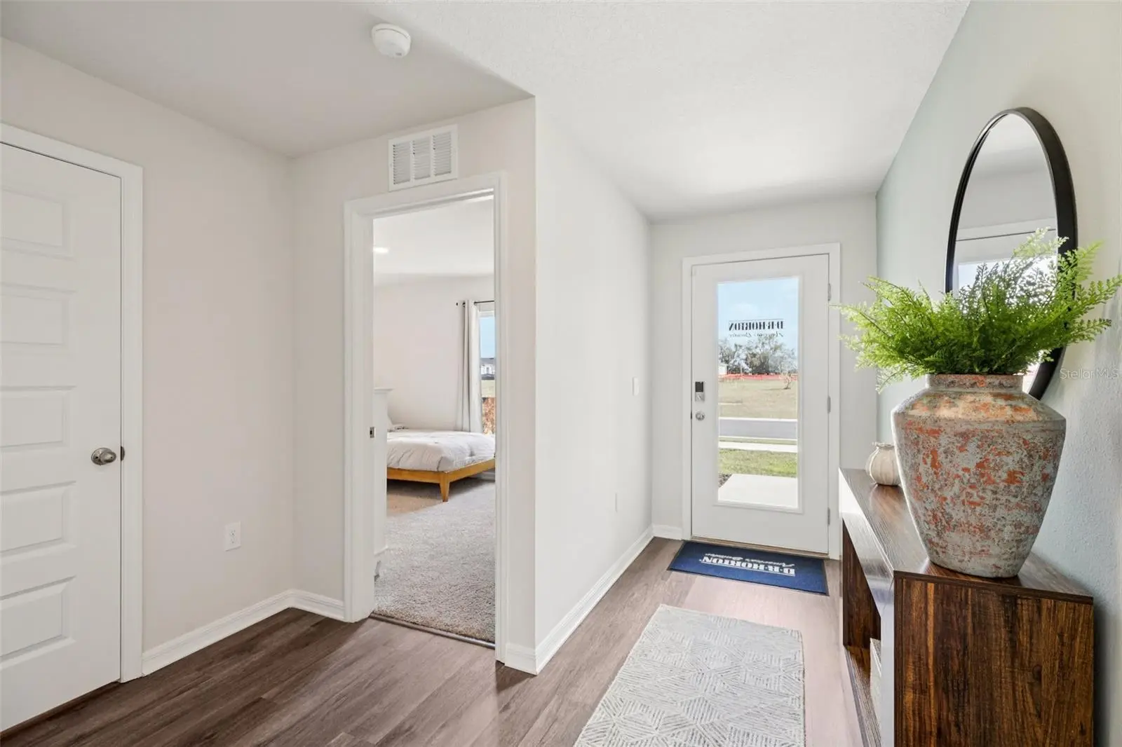 734 Greenway Boulevard, FL