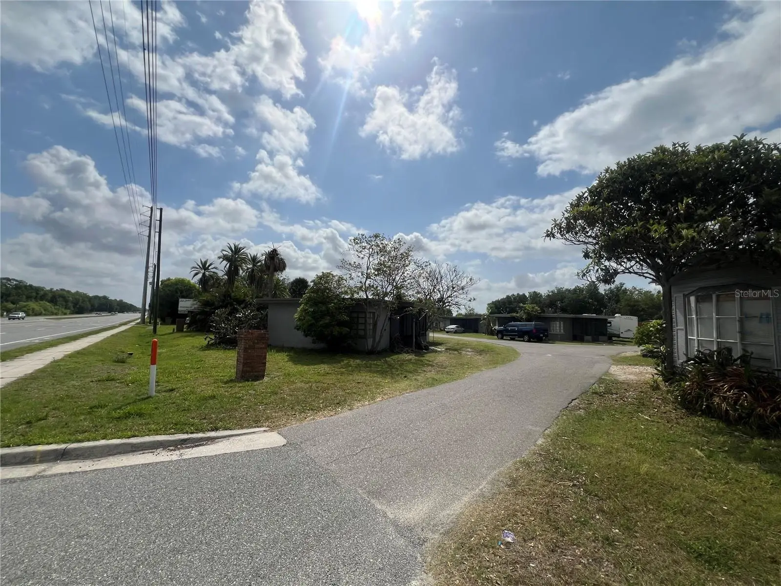 15992 Colonial Drive, FL