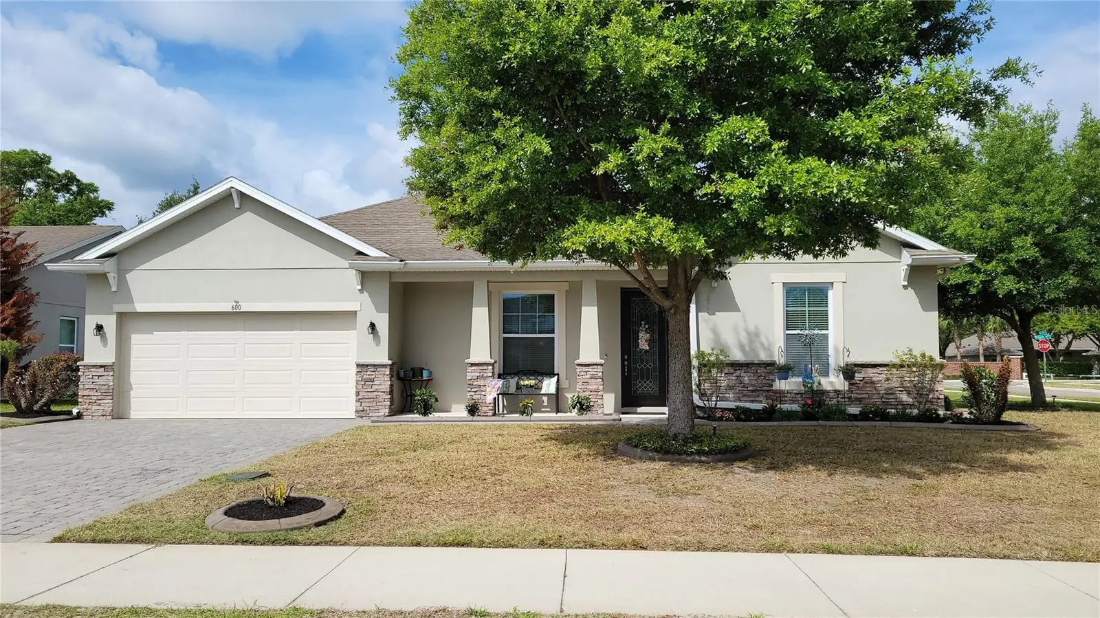 600 Sugar Ridge Dr, FL