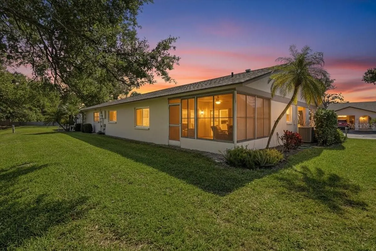 3759 Collins Street, FL