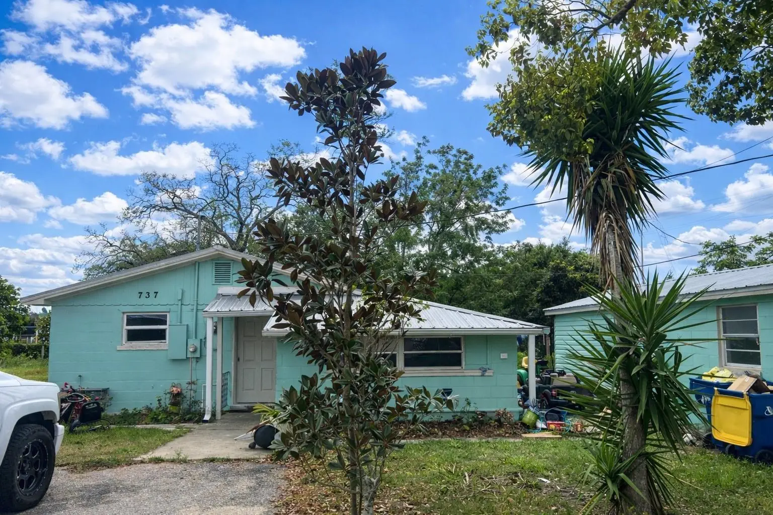 737 Albrook Street, FL