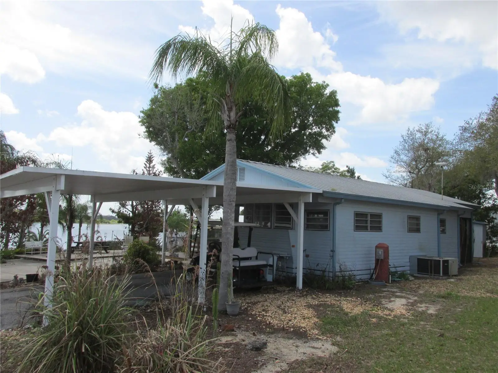 7 Blue Quill Circle, FL