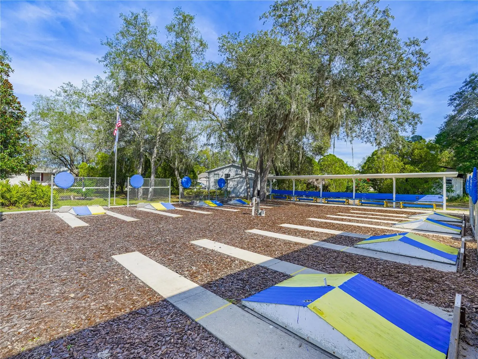 7 Blue Quill Circle, FL