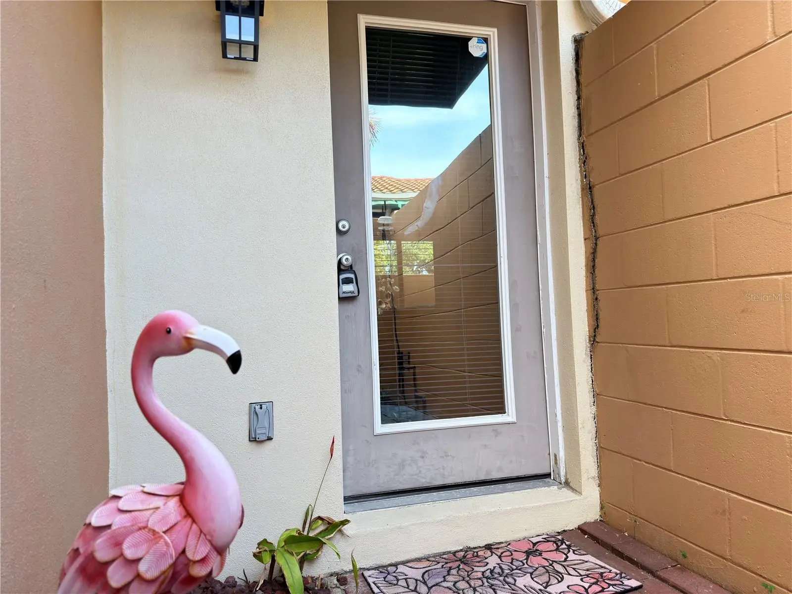828 Padua Ln