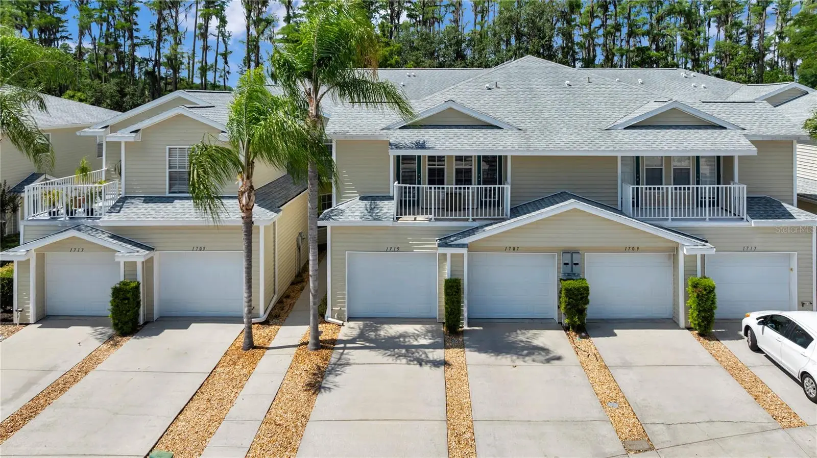 1715 Hammocks Avenue, FL