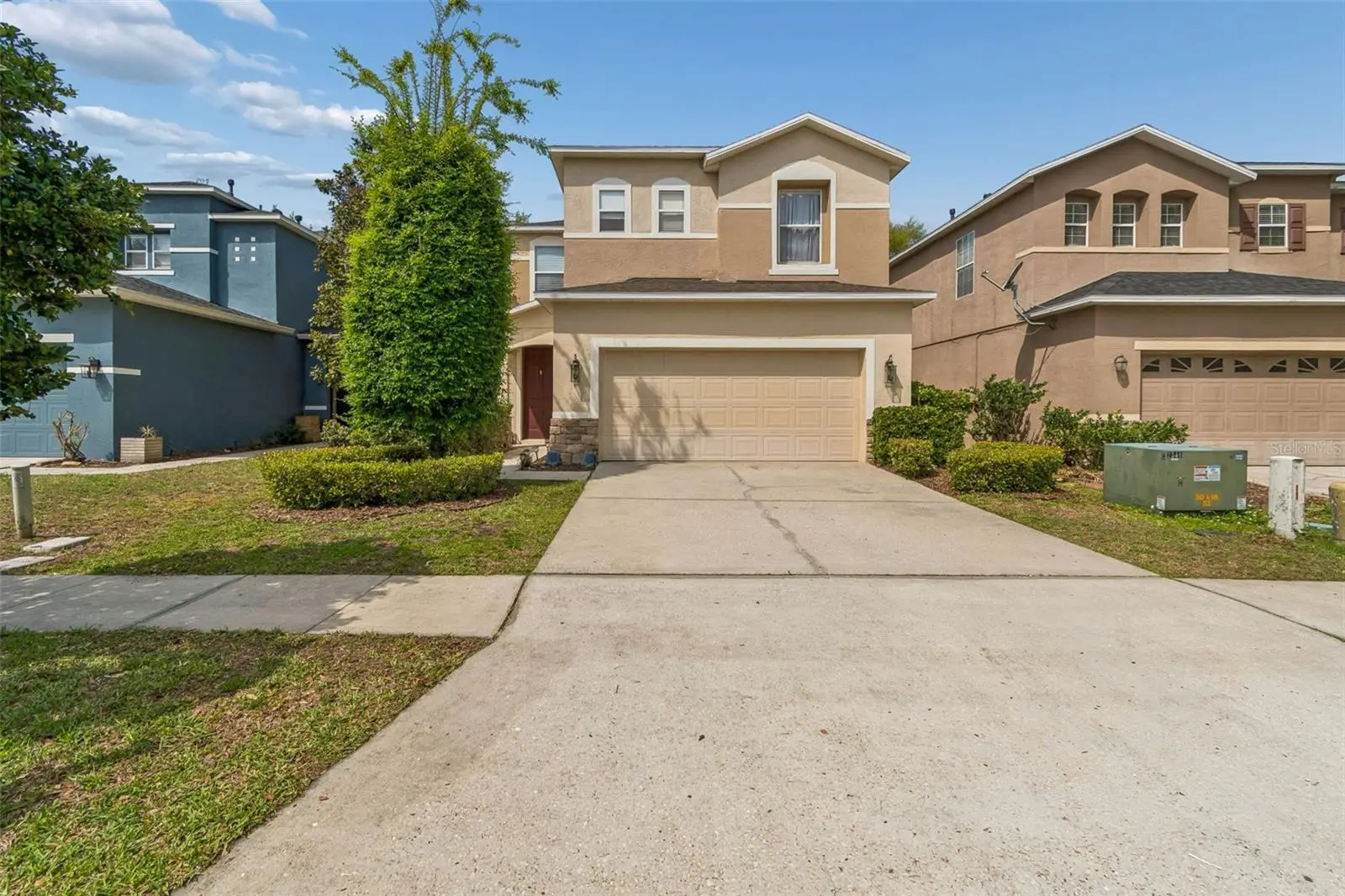 2401 Silvermoss Dr