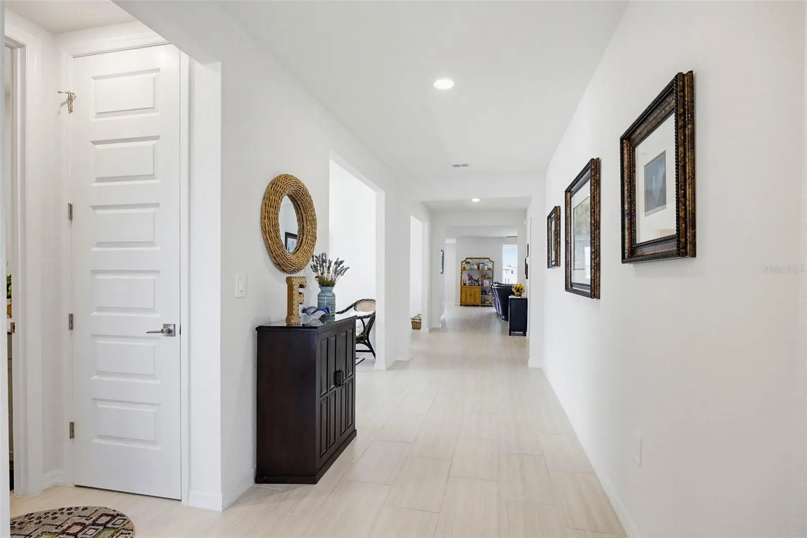 2016 Rosewood Drive, FL