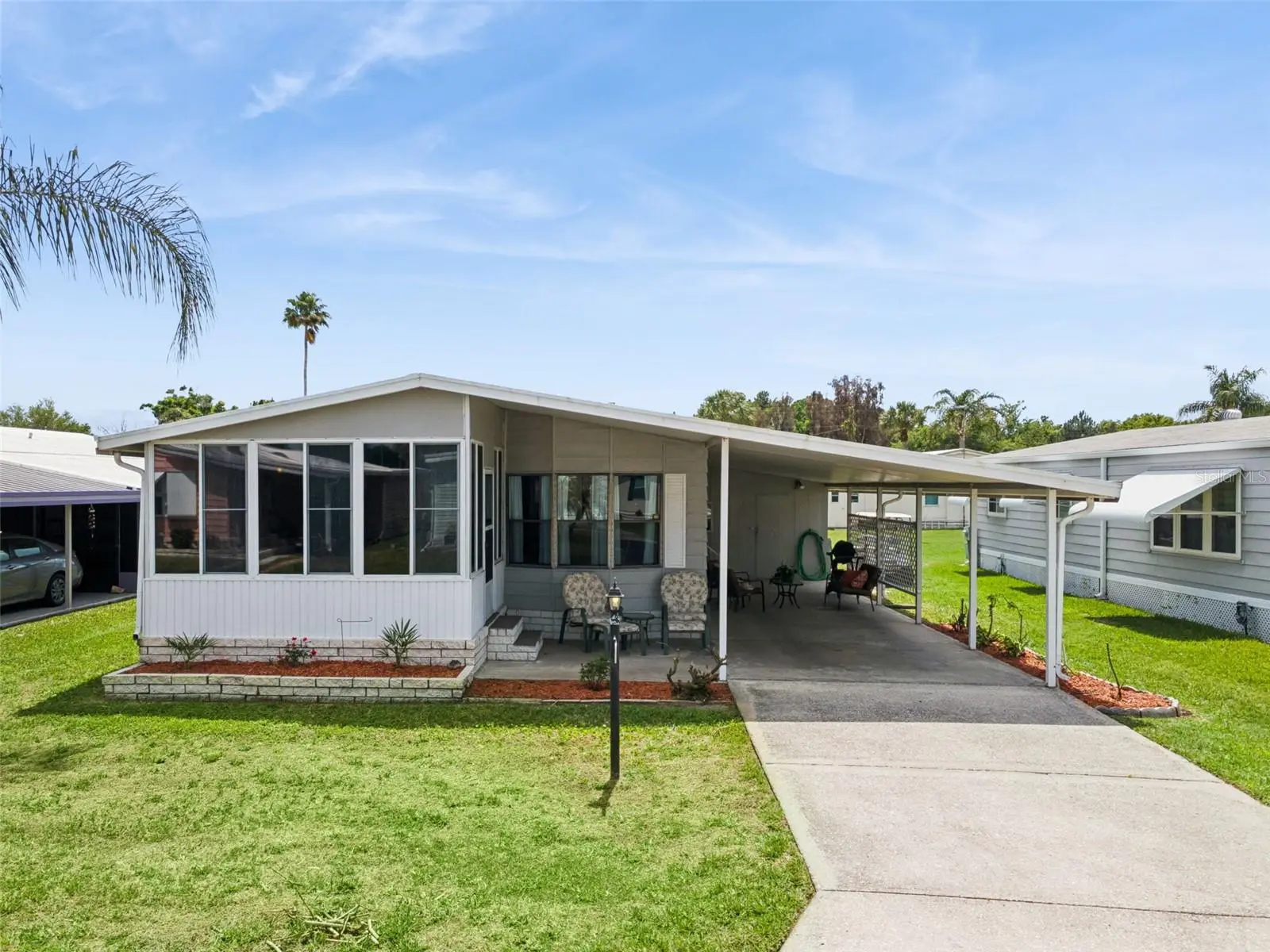 125 Lake Hazel Drive, FL