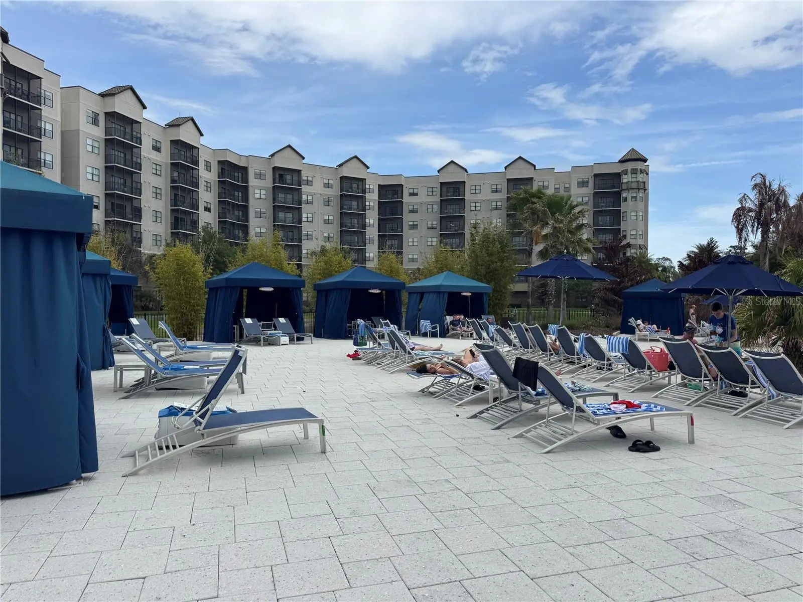 14501 Grove Resort Avenue, FL