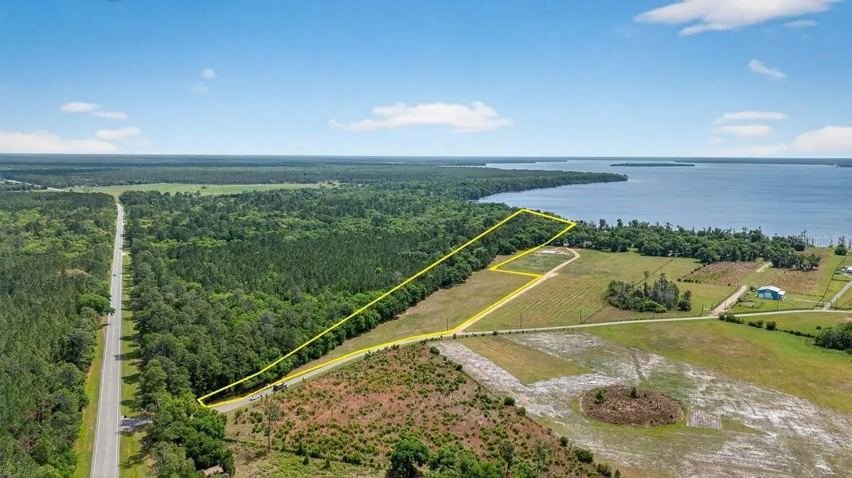 14949 Highway 100, FL