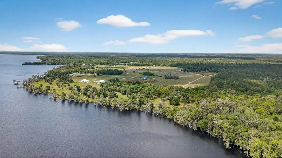 14949 Highway 100, FL