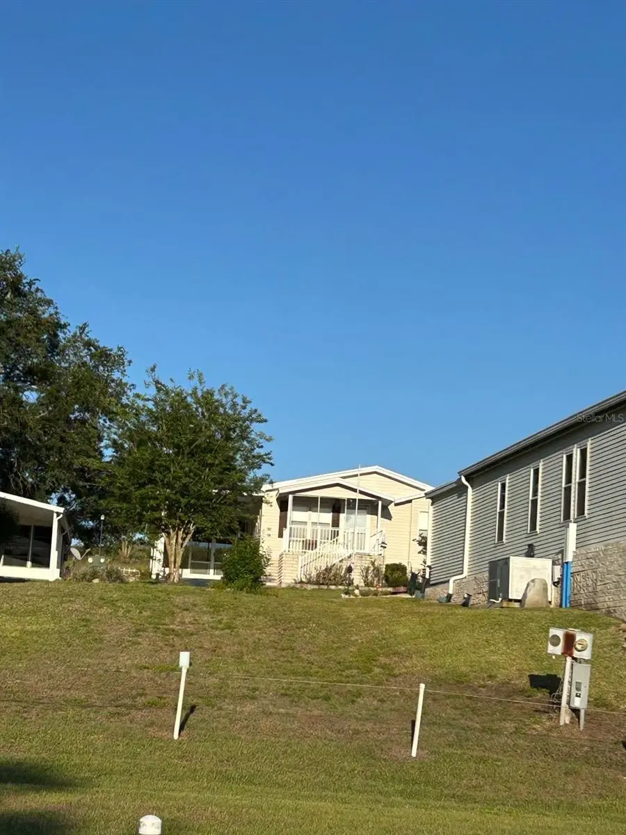 354 Edgewood, FL
