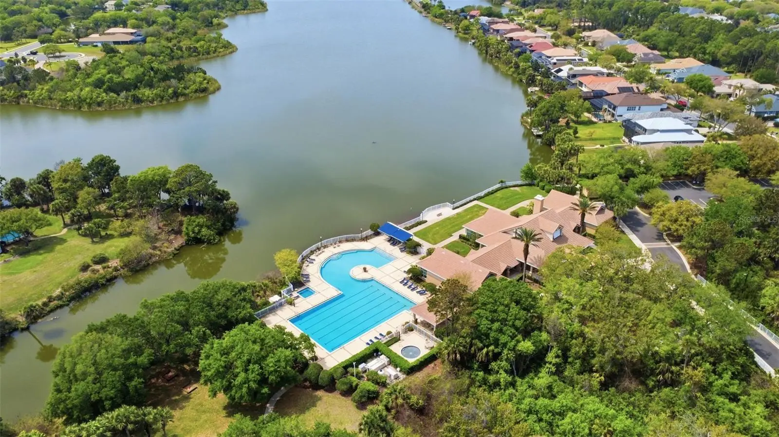 151 Lakewalk Drive, FL