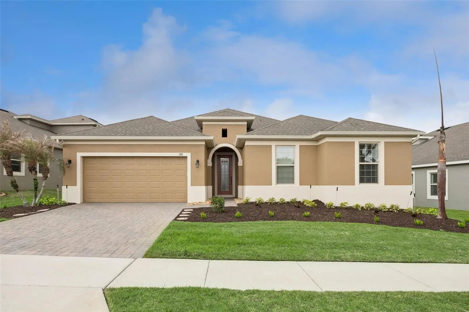 588 Autumn Ash Drive, FL