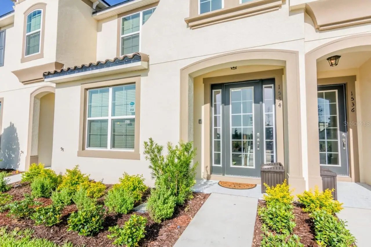 1534 Carey Palm Circle, FL