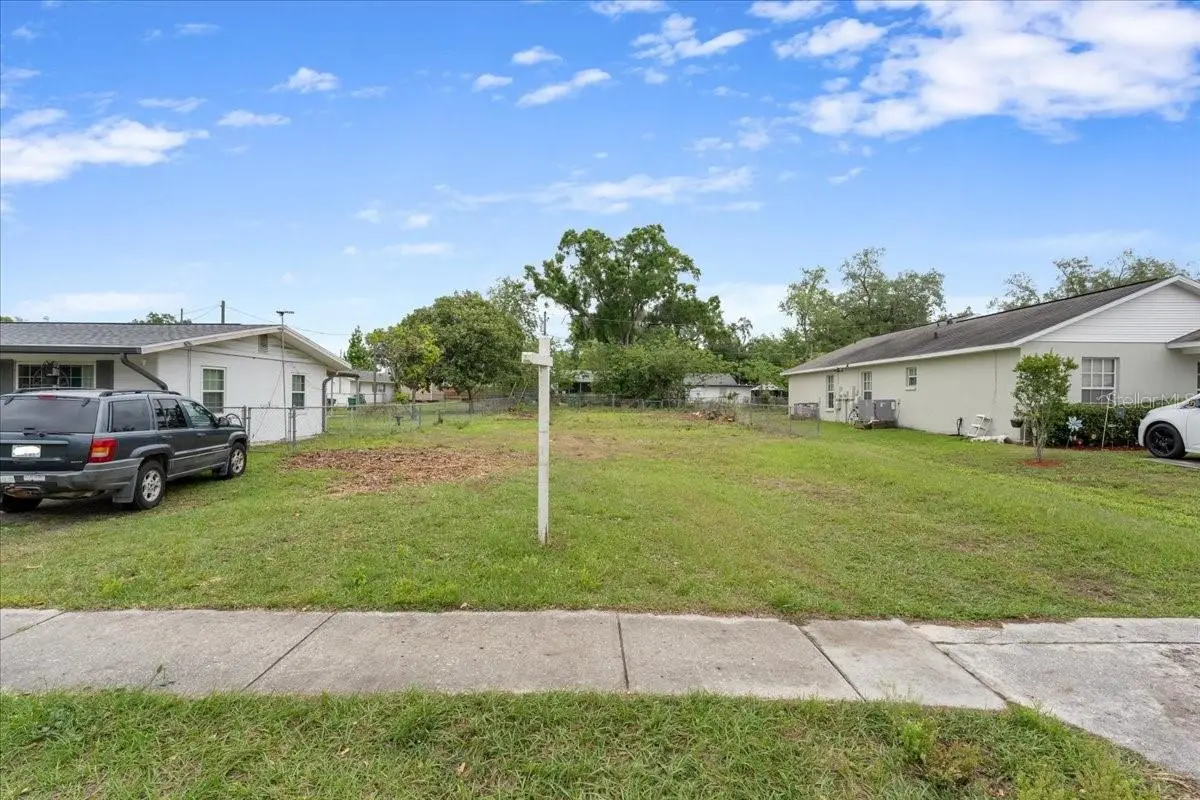 5540 8th Street, FL