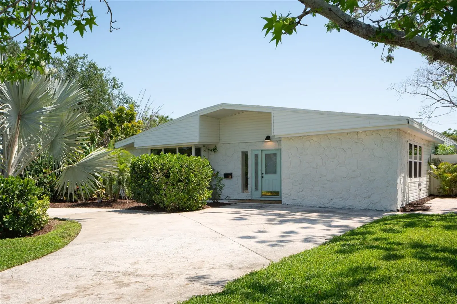 2660 Fairway Avenue, FL