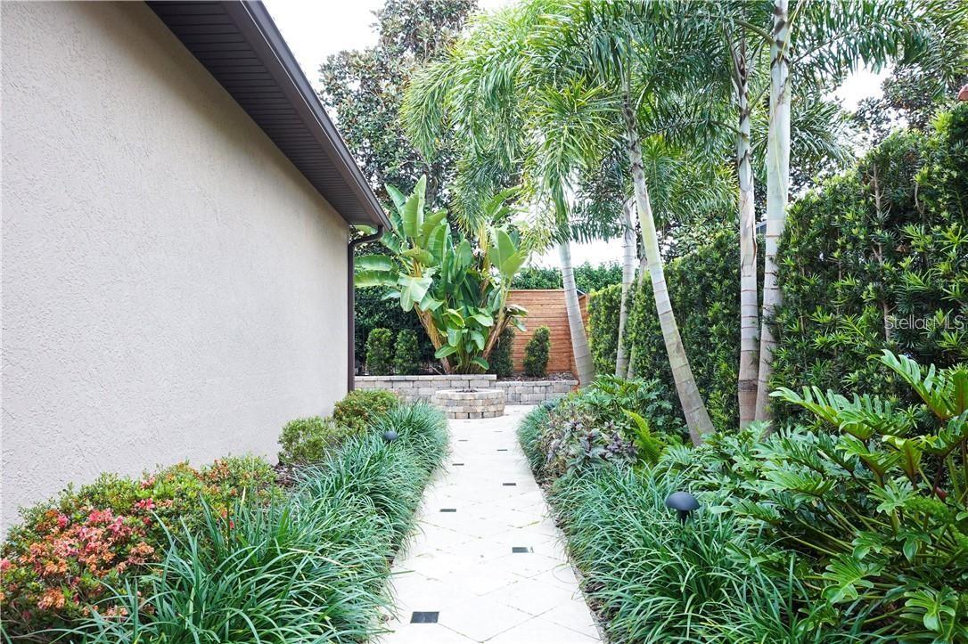 10232 Yonaomi Circle, FL