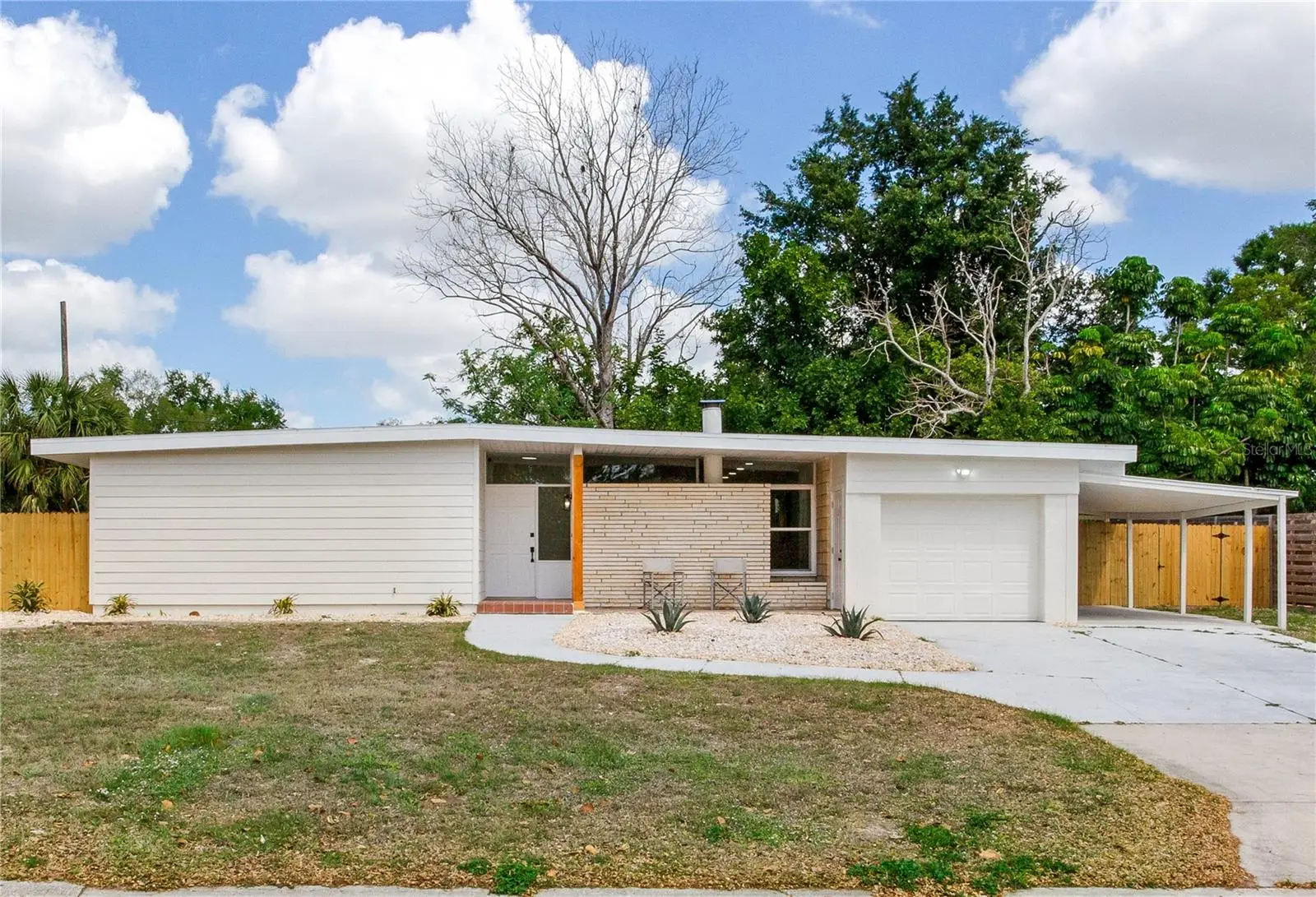 2753 Valencia Drive, FL