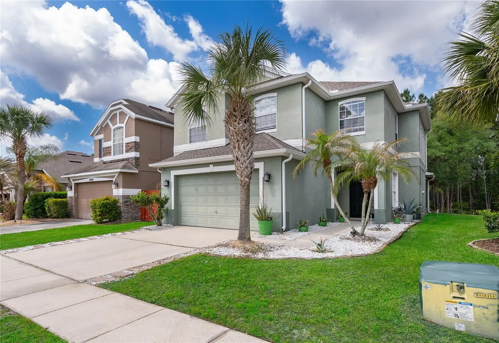 14697 Huntcliff Park Way, FL
